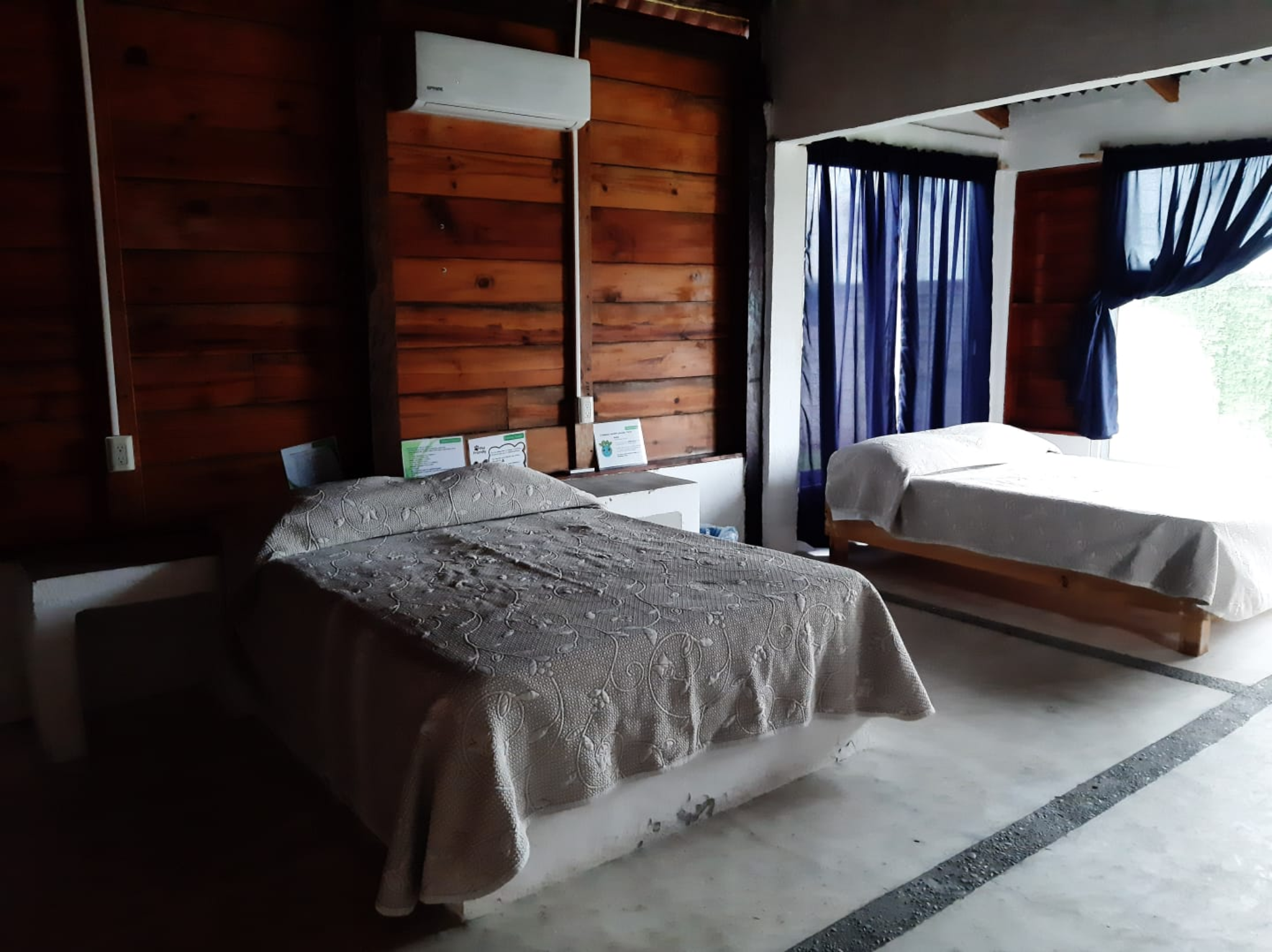 Interior cabaña chica